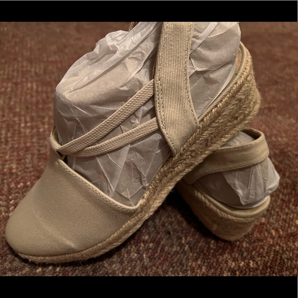 Life Stride Sz 7 Espadrilles